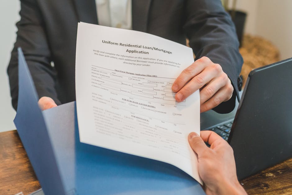Blog image — Cash-Out for Debt Consolidation: Pros an